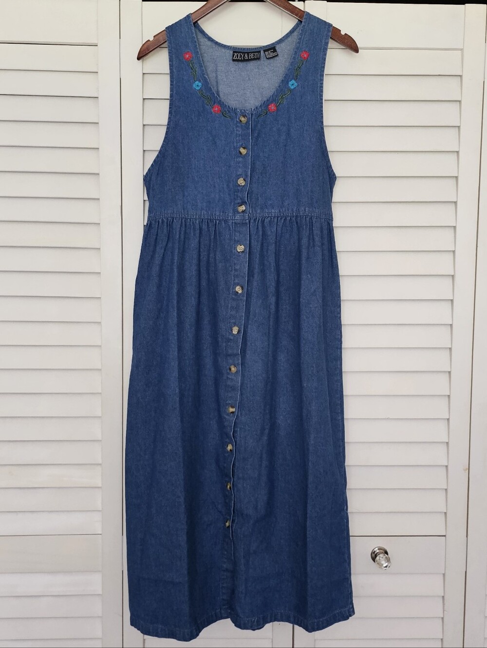 Vintage Zoey & Beth Denim Midi Dress Size S Button Front Sleeveless Embroidered